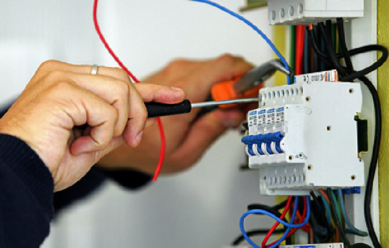 Mir-As Elektrik logosu - İstanbul elektrik arıza ve bakım hizmetleri sağlayıcısı